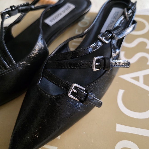 Steve Madden Peony Black Slingback Flats Size 6 - Picture 3 of 3